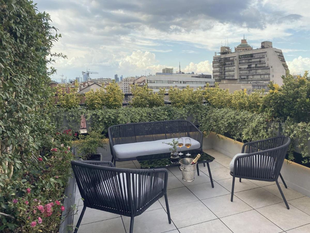 Easylife - Splendido Attico Con Terrazzo E Vista Mozzafiato Nel Cuore Della Citta Mailand Exterior foto